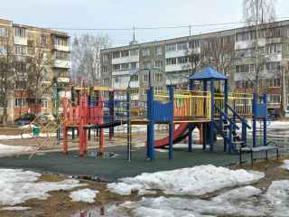 Молодёжная улица, 4