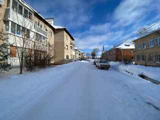 посёлок Медико-Инструментального Завода, 27