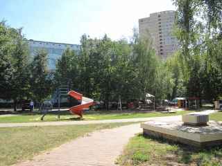 Десантная улица, 50