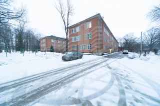 Южная улица, 1