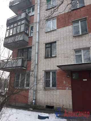 улица Генерала Хазова, 32