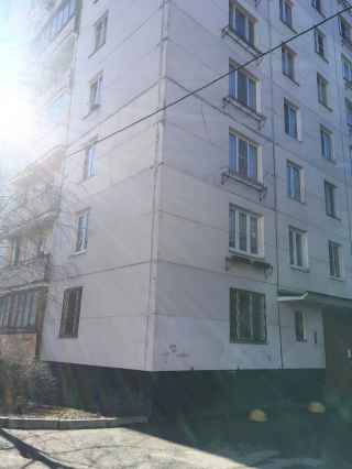 улица Лёни Голикова, 48