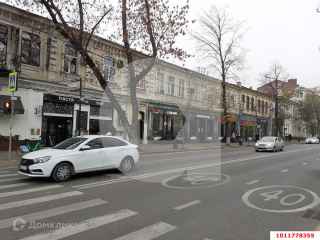 Октябрьская улица, 104