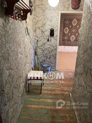 Симферопольская улица, 21