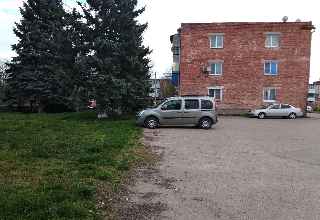 Юбилейный переулок, 2