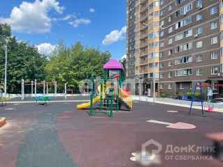 улица 8 Марта, 6