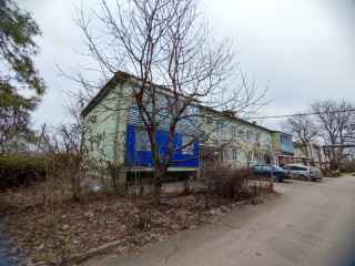 Главная улица, 33