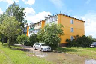Школьная улица, 13
