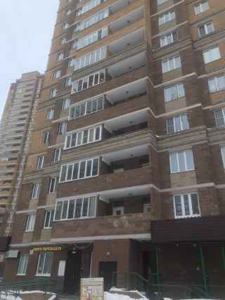 улица Генерала Варенникова, 3