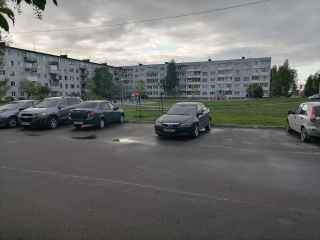 посёлок Кингисеппский, 6