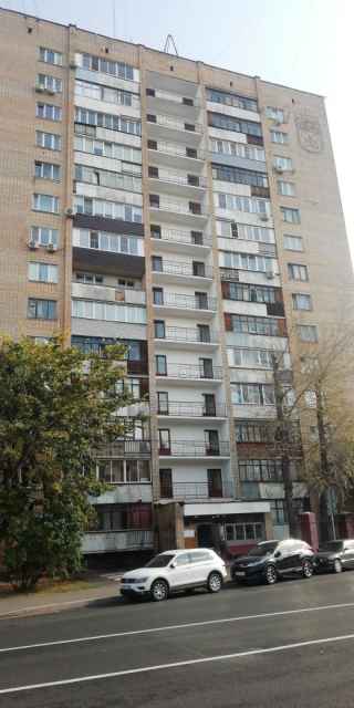 улица Маршала Бирюзова, 40