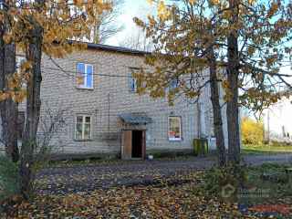 Центральная улица, 8