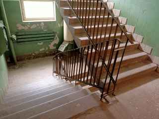 Железнодорожная улица, 2