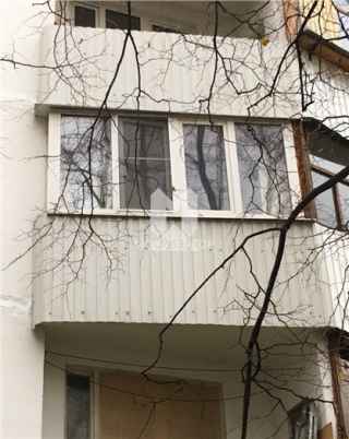 Стройковская улица, 2