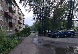 1-й микрорайон, 35