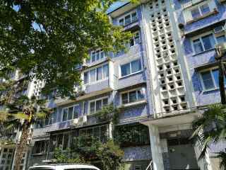 Абрикосовая улица, 13