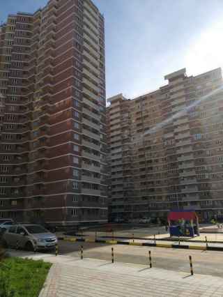 улица имени 40-летия Победы, 2