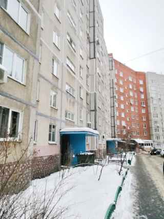 Томилинская улица, 22